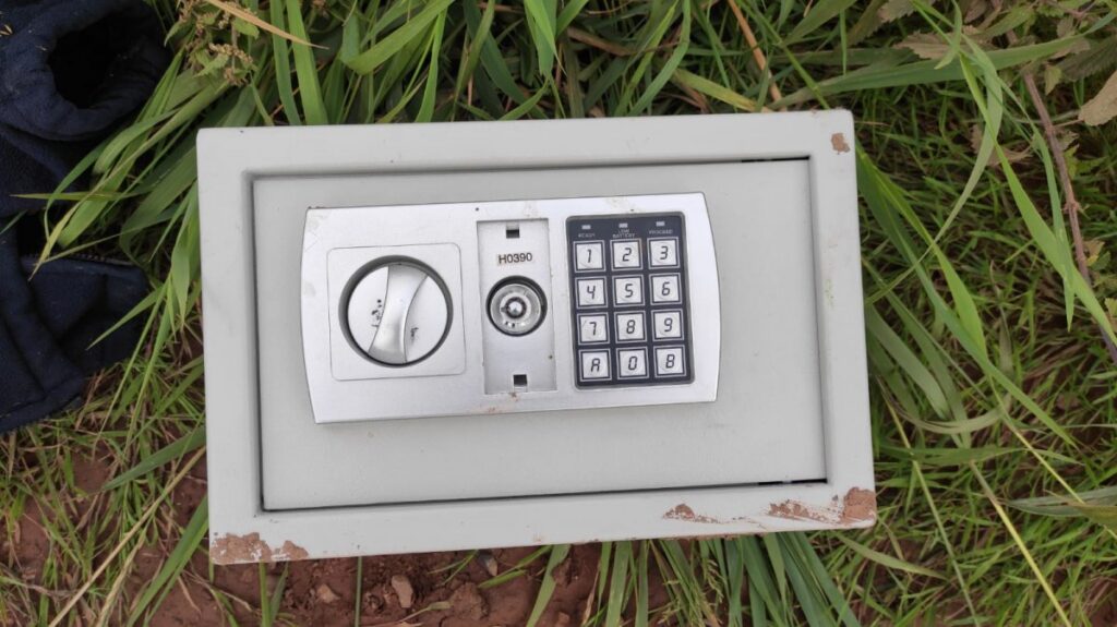 Ukradł sejf z jego zawartością. Błyskawicznie został namierzony i zatrzymany przez policjantów z Komisariatu Policji w Lubawce.