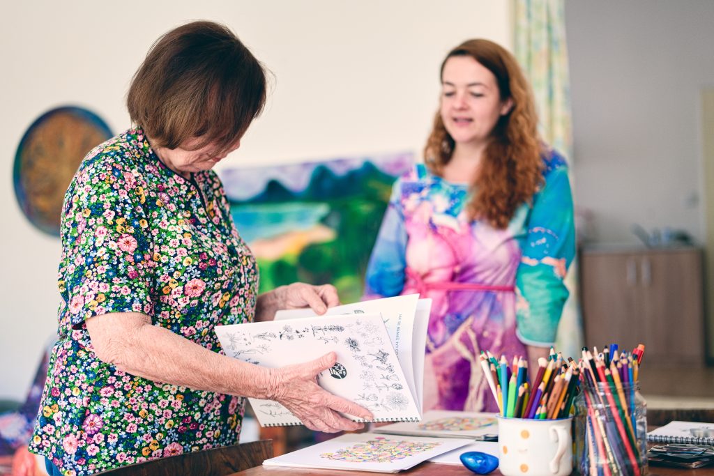 Dni Otwartych Atelier po raz pierwszy w Polsce. Aryści otrzymali zaproszenie do udziału w kolejnej edycji.