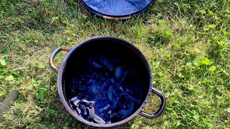 Kamienna Góra, ul. Fabryczna: szybka interwencja służb i obyło się bez pożaru!