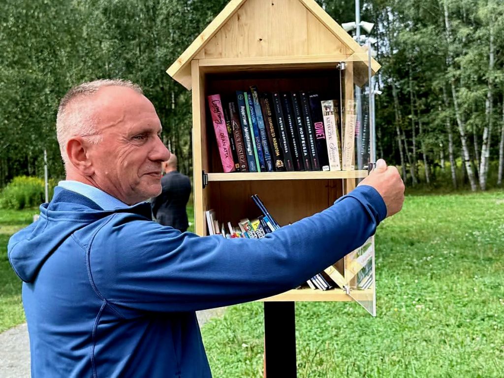 Bookcrossing w Jeleniej Górze – sześć punktów wymiany książek