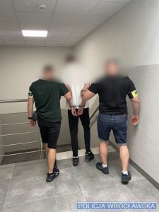 Wrocław: usłyszał wschodni akcent i uderzył butelką