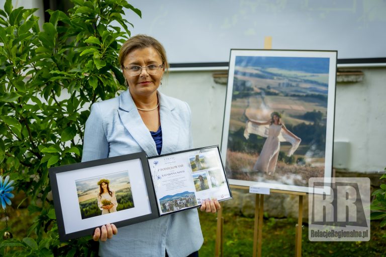 Utkani światłem – wystawa fotografii w Chełmsku Śląskim