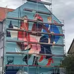 Wałbrzych znów maluje historię kina. Nowy mural przypomni „Pannę Nikt” Wajdy i… kamiennogorski Zalew
