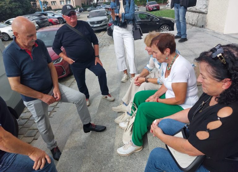 Delegacja z Krzeszowa w kurii. Biskup nie przyjął mieszkańców