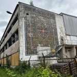 Mozaika z dawnej Fabryki Dywanów w Kowarach objęta ochroną konserwatorską